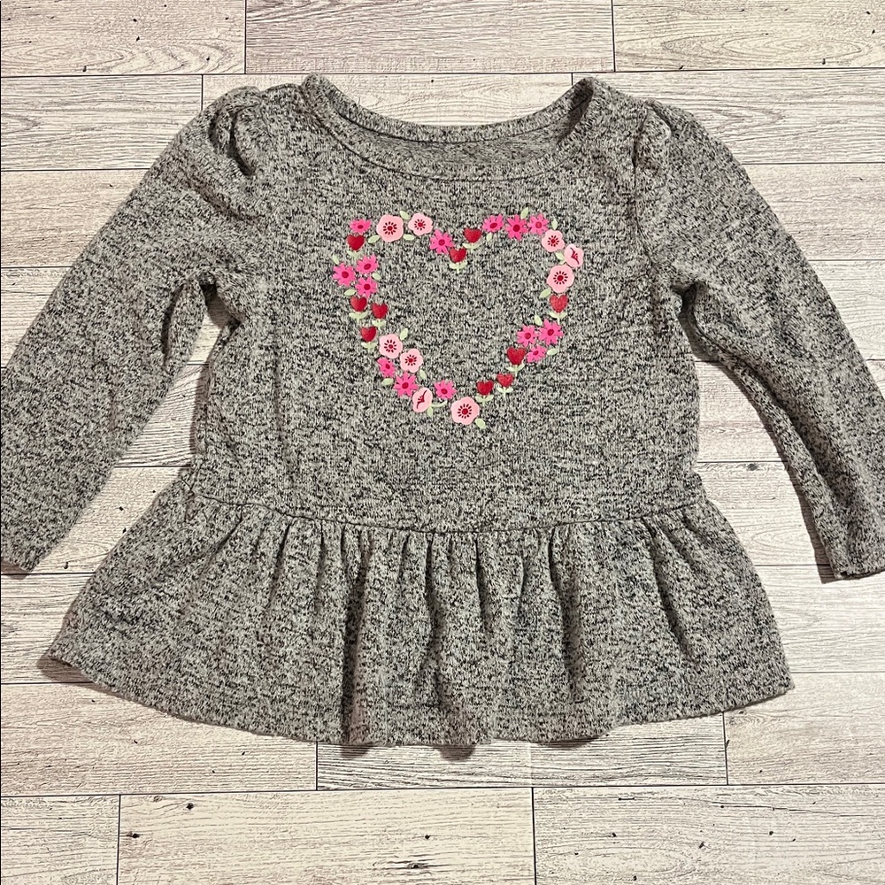 Cat & Jack Girls' Gray Peplum Sweater Top with Pink Floral Heart Size 18 Months